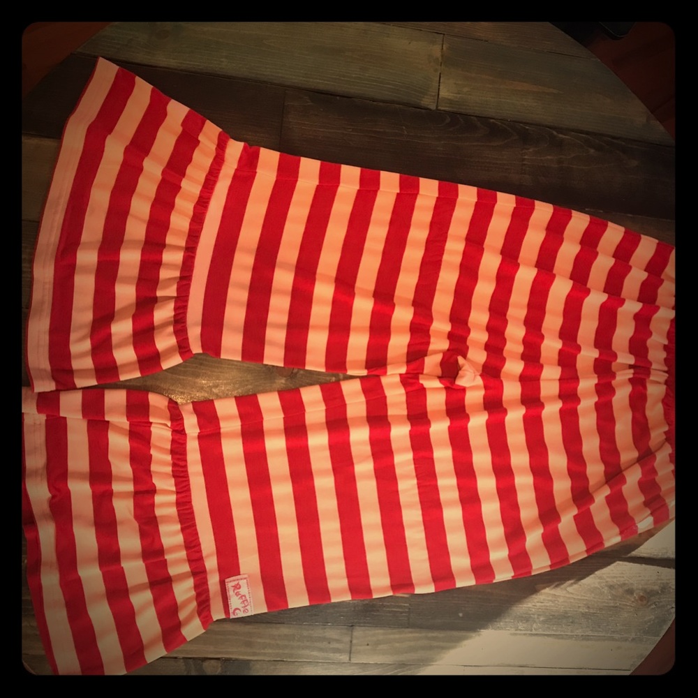 Ruffle Girl Sz small (girls) pants